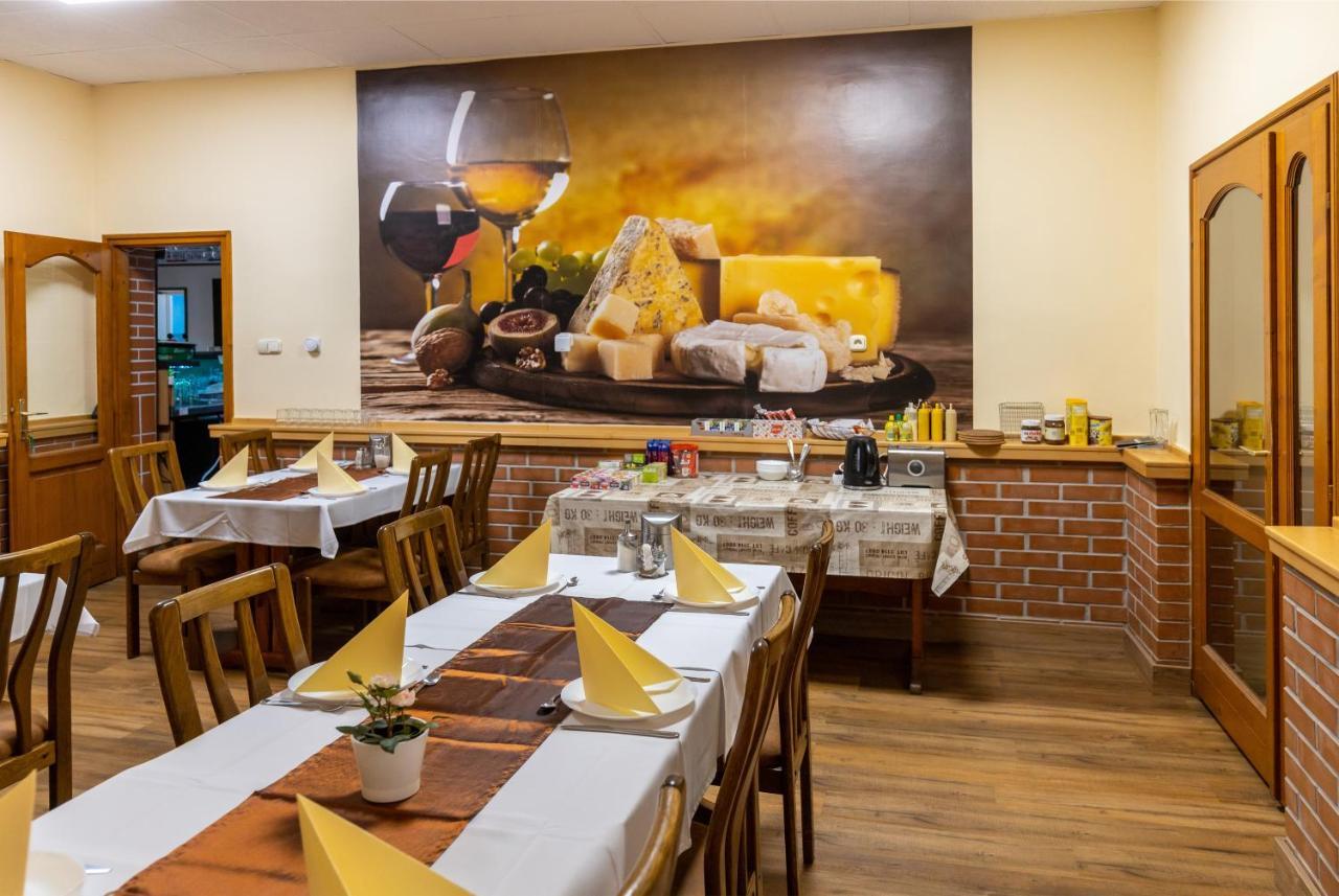 Betli Panzio Hotel Залегершег Екстериор снимка
