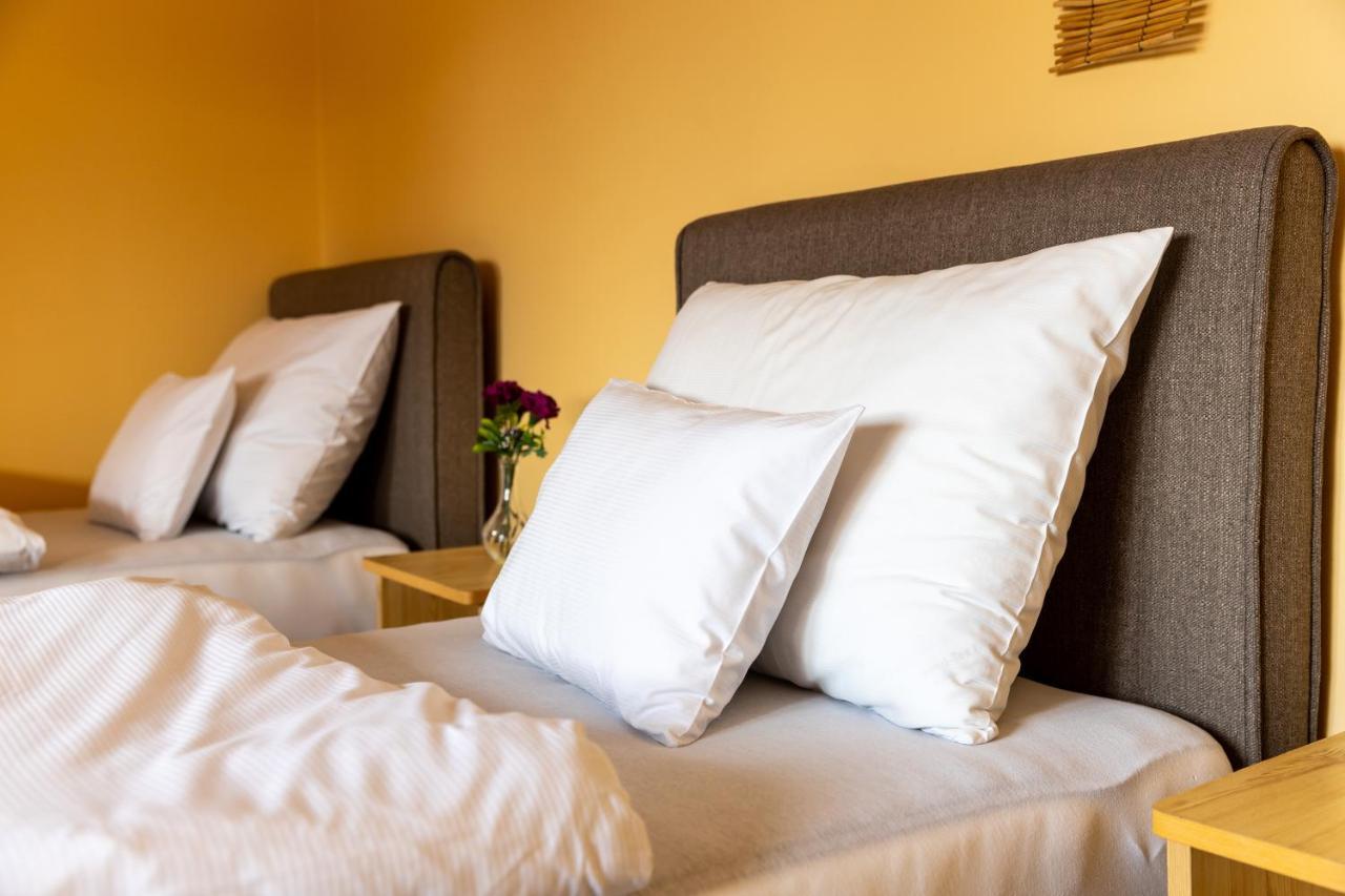 Betli Panzio Hotel Залегершег Екстериор снимка