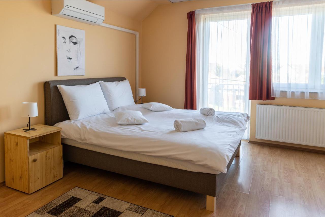 Betli Panzio Hotel Залегершег Екстериор снимка